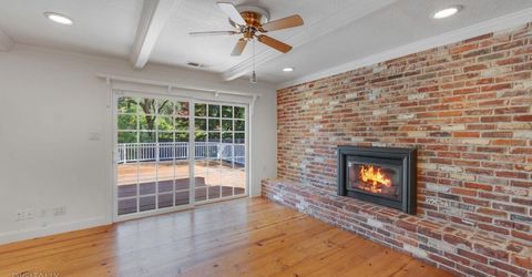 8352 W Granite Dr, Granite Bay, CA 95746 Photo