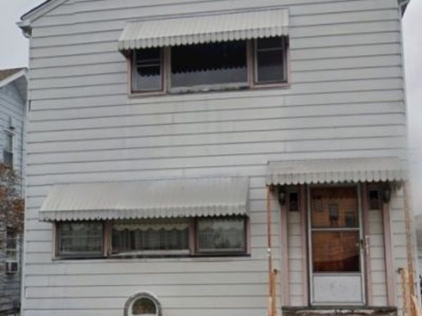 45 Jordan Ave, Unit 2, Wallington, NJ 07057