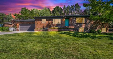 3490 W Plumb Lane, Reno, NV 89509 Photo