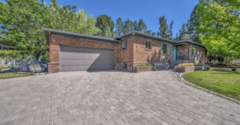3490 W Plumb Lane, Reno, NV 89509 Photo