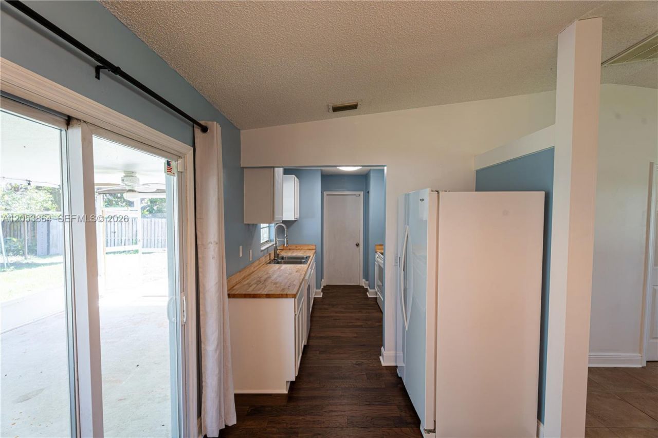 618 SW Ray Ave, Port Saint Lucie, FL 34983 Photo