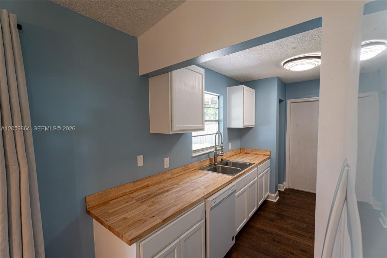618 SW Ray Ave, Port Saint Lucie, FL 34983 Photo