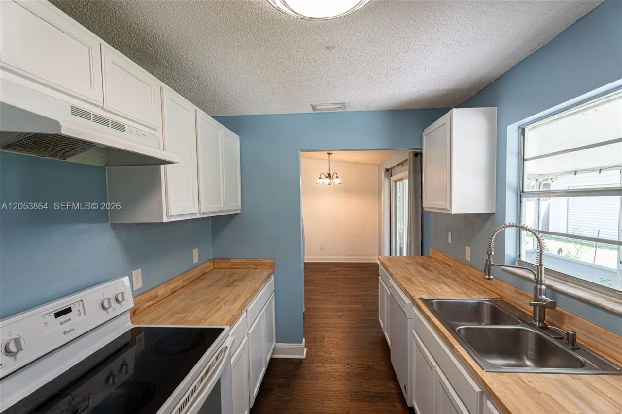 618 SW Ray Ave, Port Saint Lucie, FL 34983 Photo