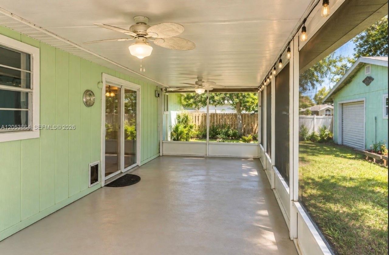 618 SW Ray Ave, Port Saint Lucie, FL 34983 Photo