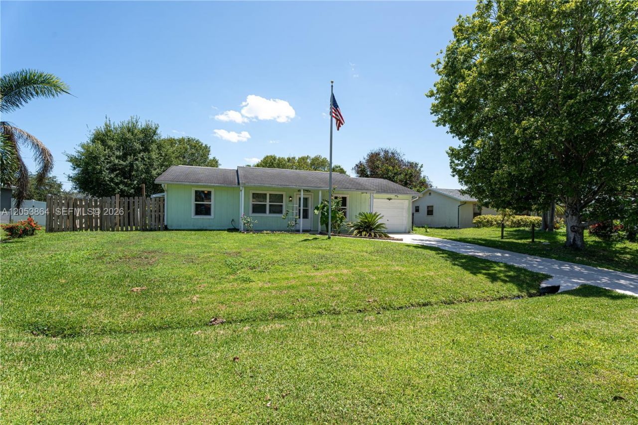 618 SW Ray Ave, Port Saint Lucie, FL 34983 Photo