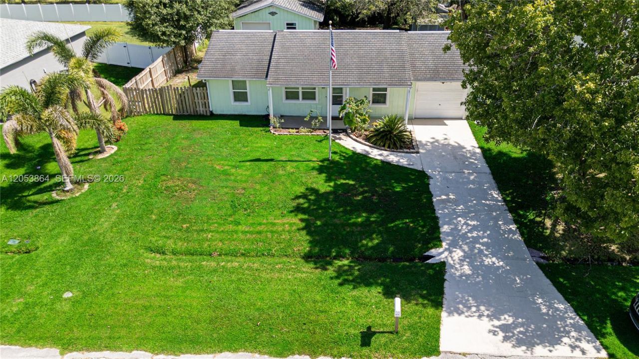 618 SW Ray Ave, Port Saint Lucie, FL 34983 Photo