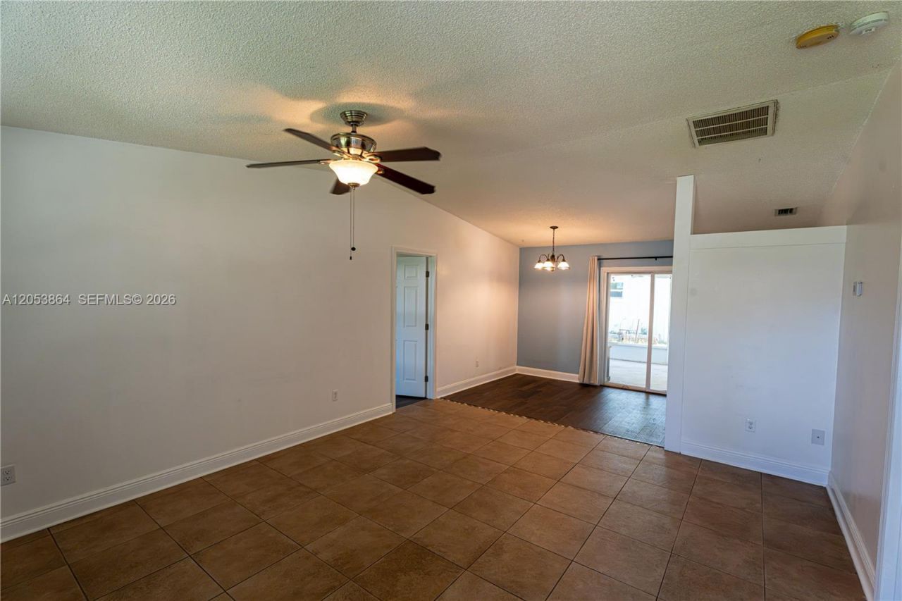 618 SW Ray Ave, Port Saint Lucie, FL 34983 Photo