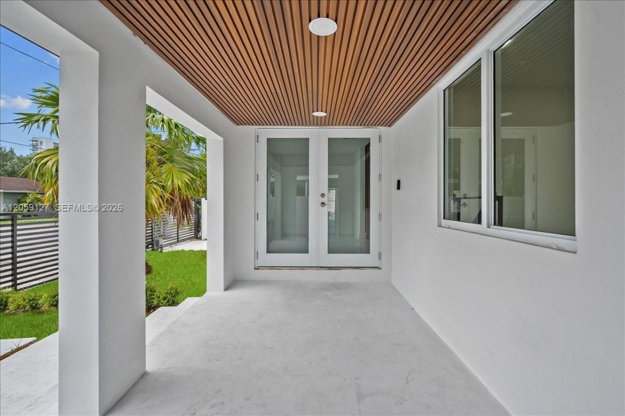3389 NW 14th Ave , Miami, FL 33142 Photo