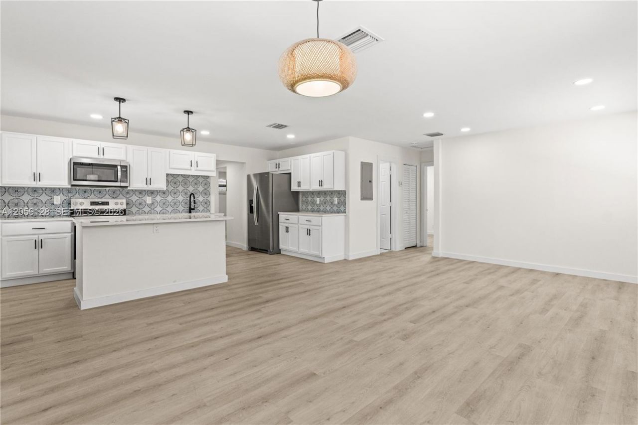 328 SW 11th Ave , Delray Beach, FL 33444 Photo