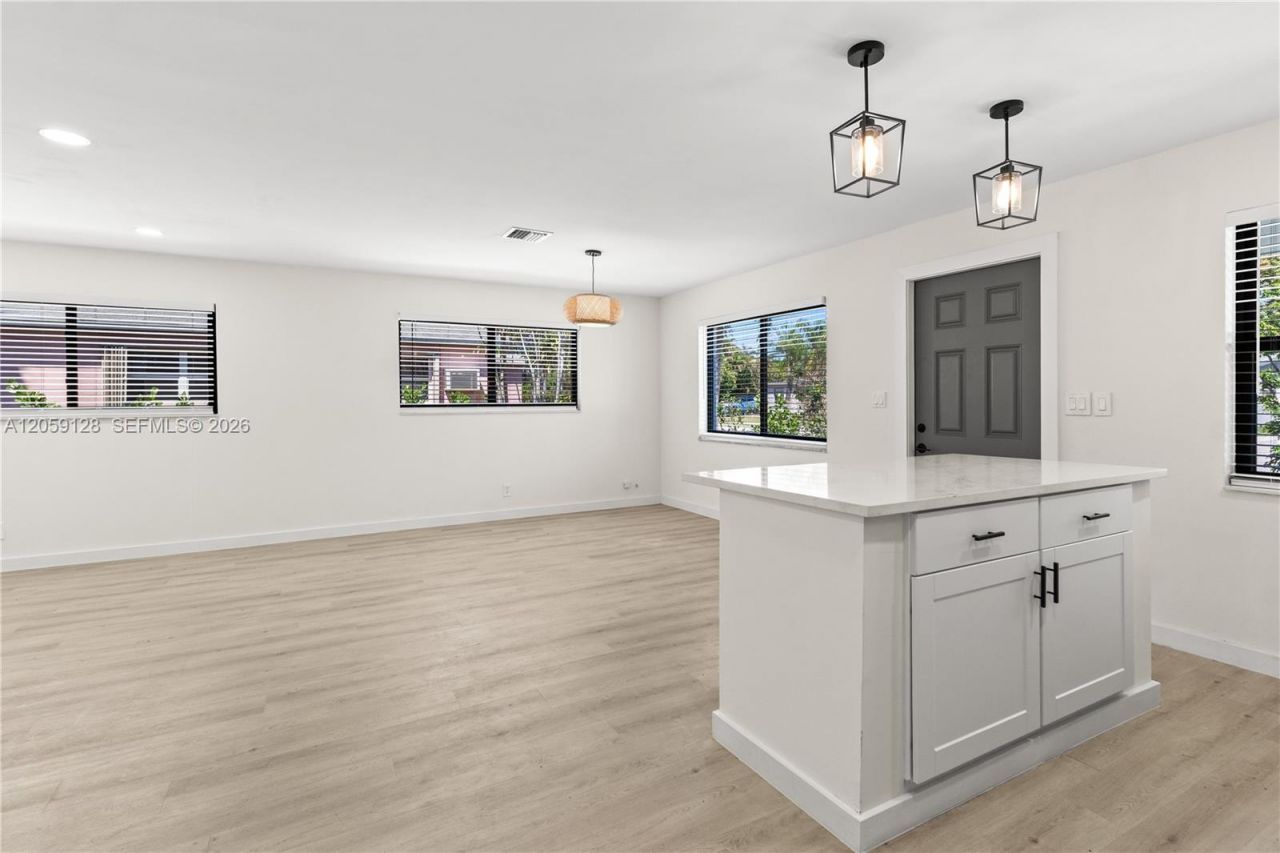 328 SW 11th Ave , Delray Beach, FL 33444 Photo
