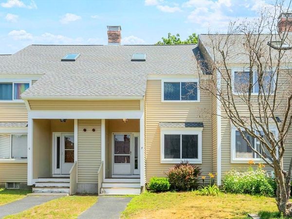172 Ayer Road, Unit F1, Shirley, MA 01464