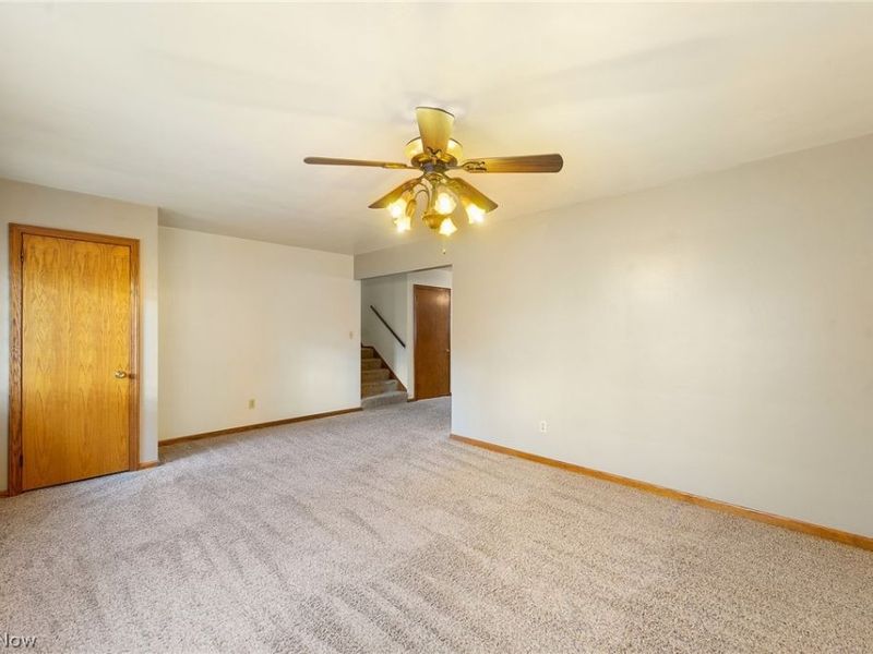 1827 Brockton Drive, Austintown, OH 44511 Photo 12