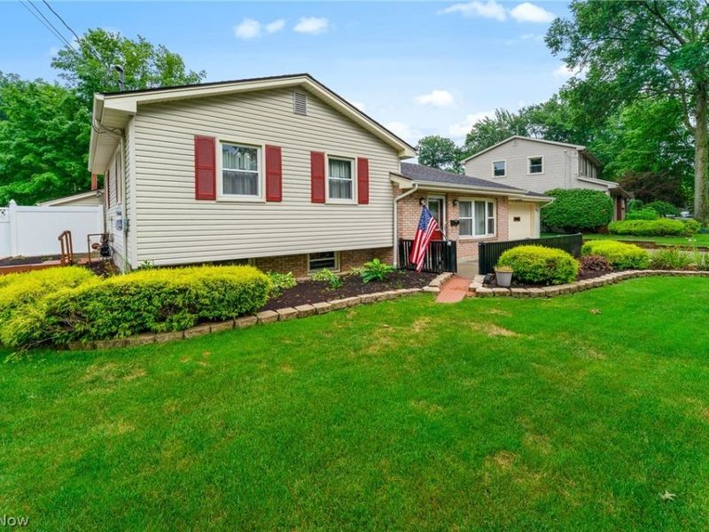 1827 Brockton Drive, Austintown, OH 44511 Photo 3