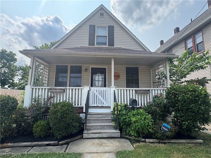 2044 Halstead, Lakewood, OH 44107 Photo 1