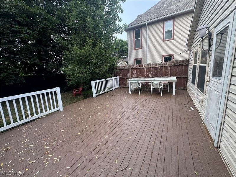 2044 Halstead, Lakewood, OH 44107 Photo 6