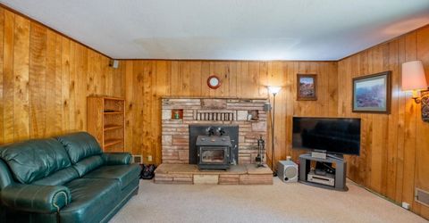 836 Hazel Drive, South Lake Tahoe, CA 96150 Photo