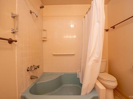 836 Hazel Drive, South Lake Tahoe, CA 96150 Photo