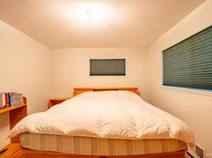 836 Hazel Drive, South Lake Tahoe, CA 96150 Photo