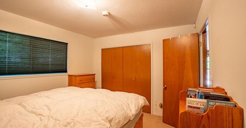 836 Hazel Drive, South Lake Tahoe, CA 96150 Photo