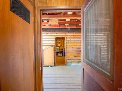 836 Hazel Drive, South Lake Tahoe, CA 96150 Photo
