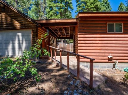 836 Hazel Drive, South Lake Tahoe, CA 96150 Photo