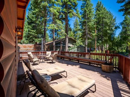 836 Hazel Drive, South Lake Tahoe, CA 96150 Photo