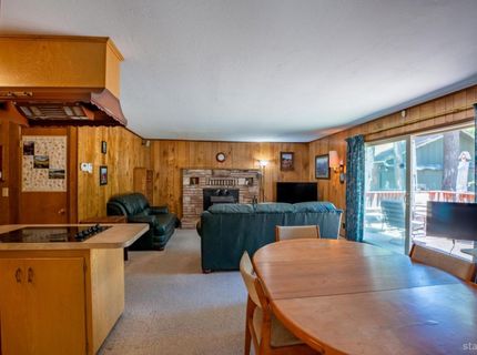 836 Hazel Drive, South Lake Tahoe, CA 96150 Photo