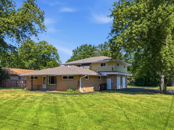 2802 15th Street , Winthrop Harbor, IL 60096
