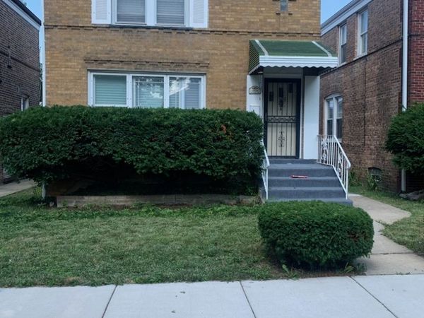 10638 S Eberhart Avenue, Chicago, IL 60628