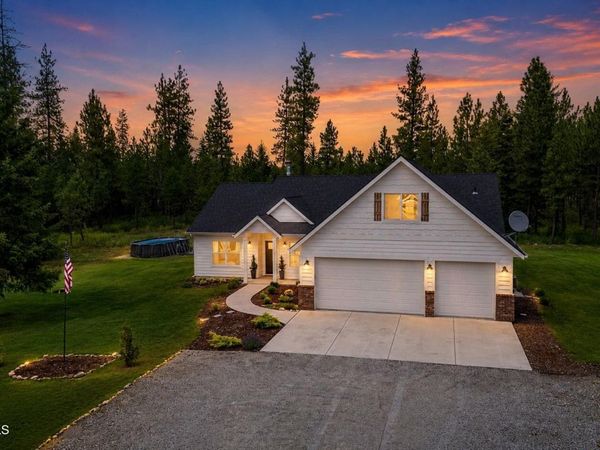 871 W Kenai LN , Athol, ID 83801