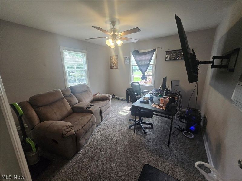 3933 Sylvia Lane, Youngstown, OH 44511 Photo 12