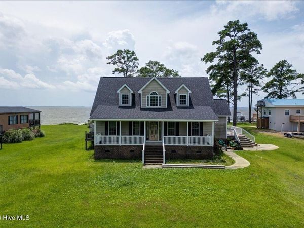 773 Old Pamlico Beach Road W, Belhaven, NC 27810