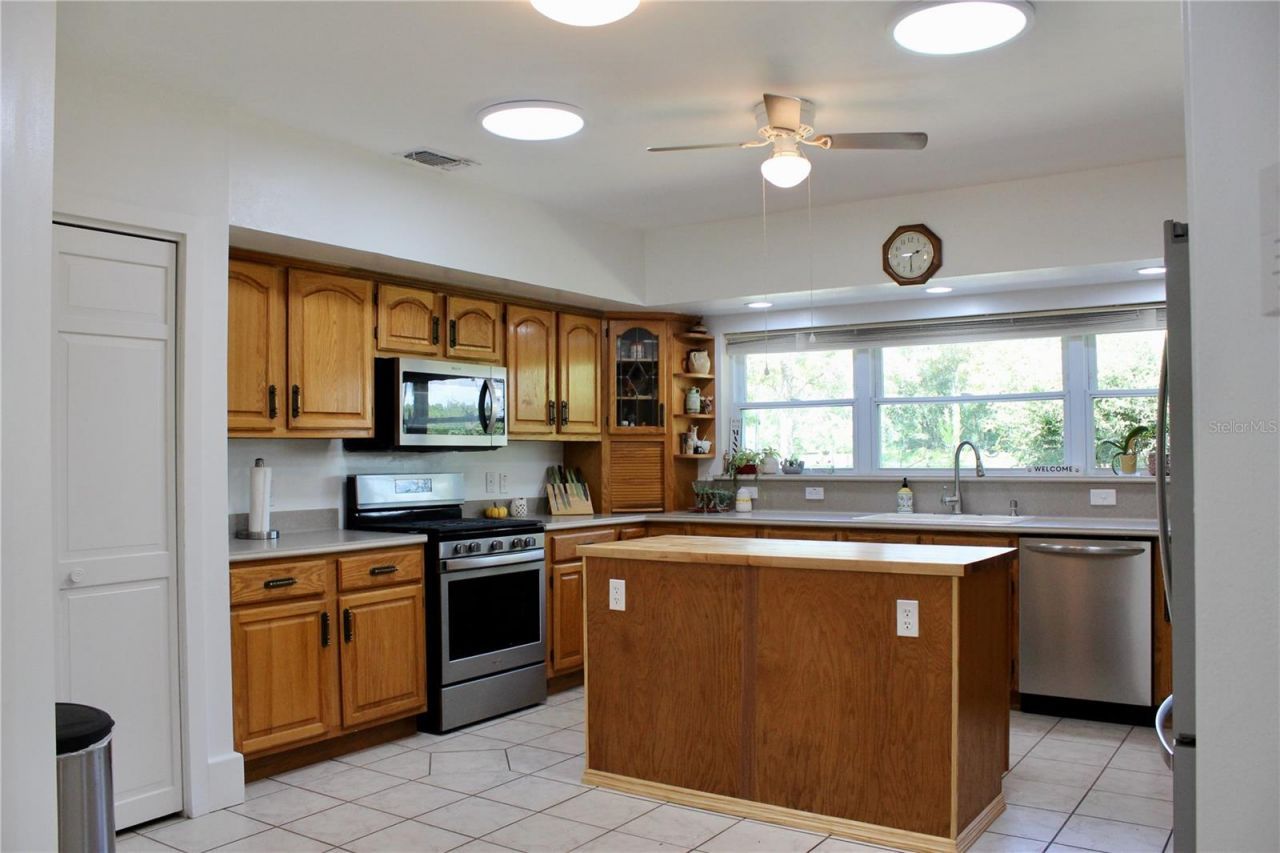 17650 NW 71st Avenue, Trenton, FL 32693 Photo