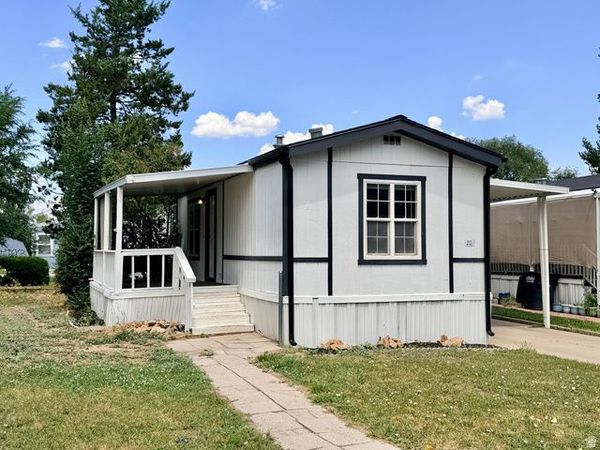 820 W BIG MOUNTAIN DR , Taylorsville, UT 84123