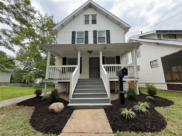 980 Pardee Avenue, Akron, OH 44306