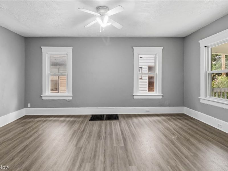 980 Pardee Avenue, Akron, OH 44306 Photo 13