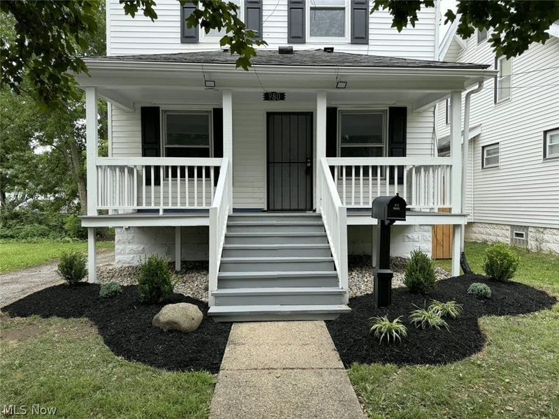 980 Pardee Avenue, Akron, OH 44306 Photo 2