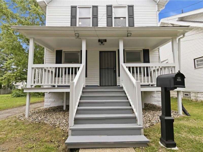 980 Pardee Avenue, Akron, OH 44306 Photo 4