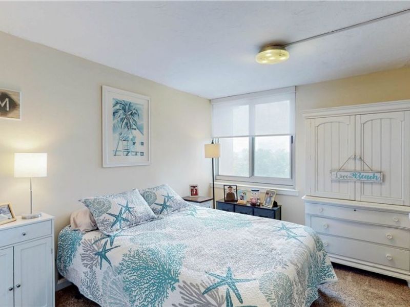 12900 Lake Avenue, Unit 915, Lakewood, OH 44107 Photo 7
