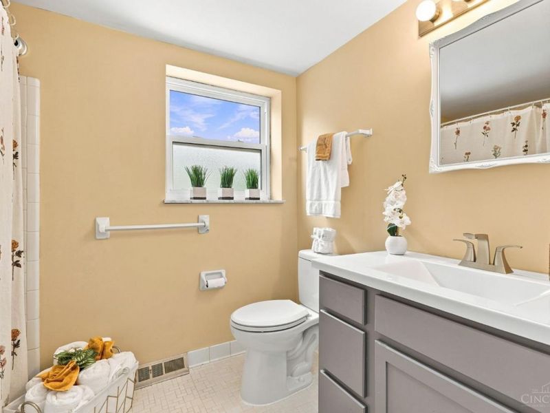 6909 Gammwell Drive, Anderson Twp, OH 45230 Photo 38