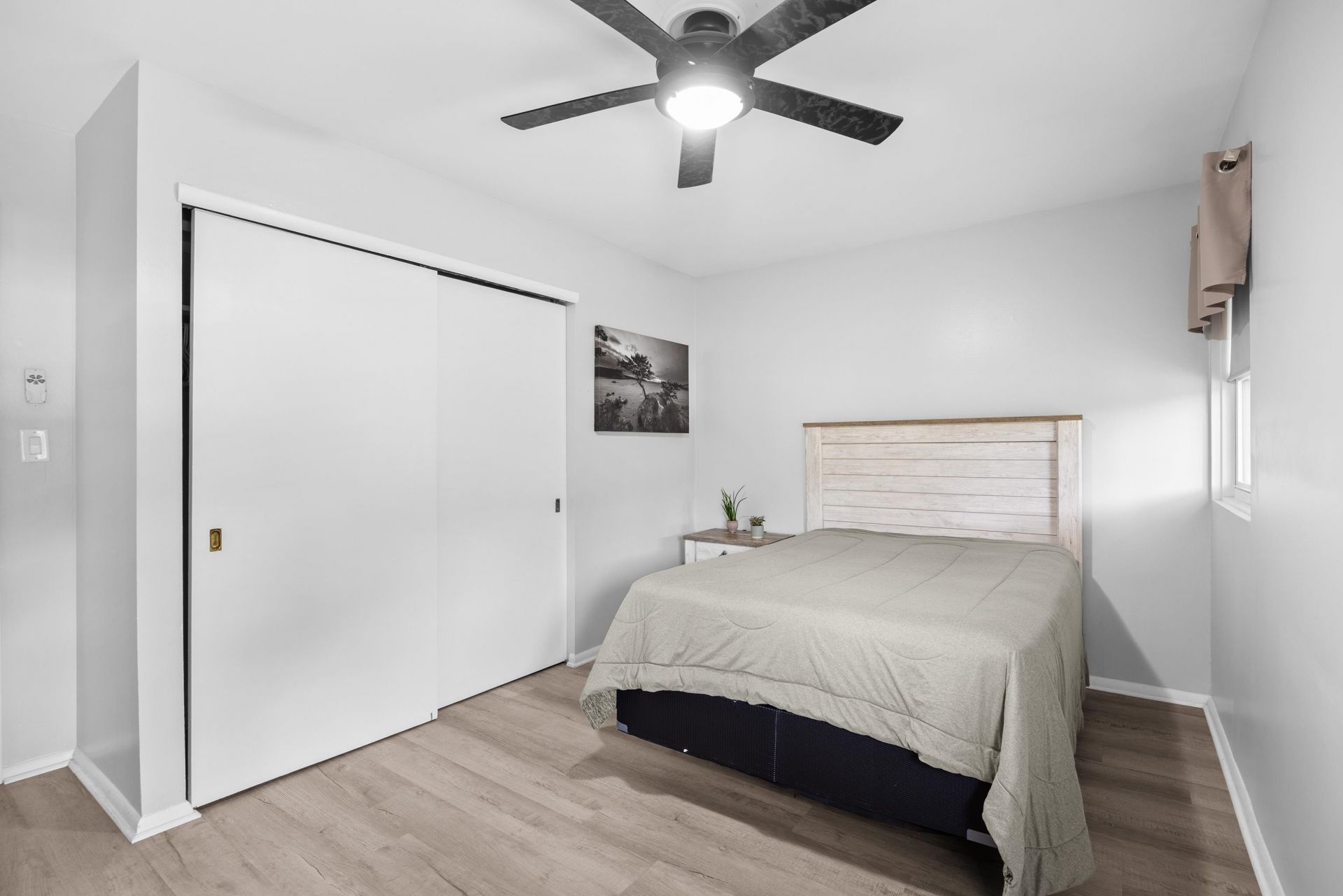 807 Bellamy Dr.  Photo 22
