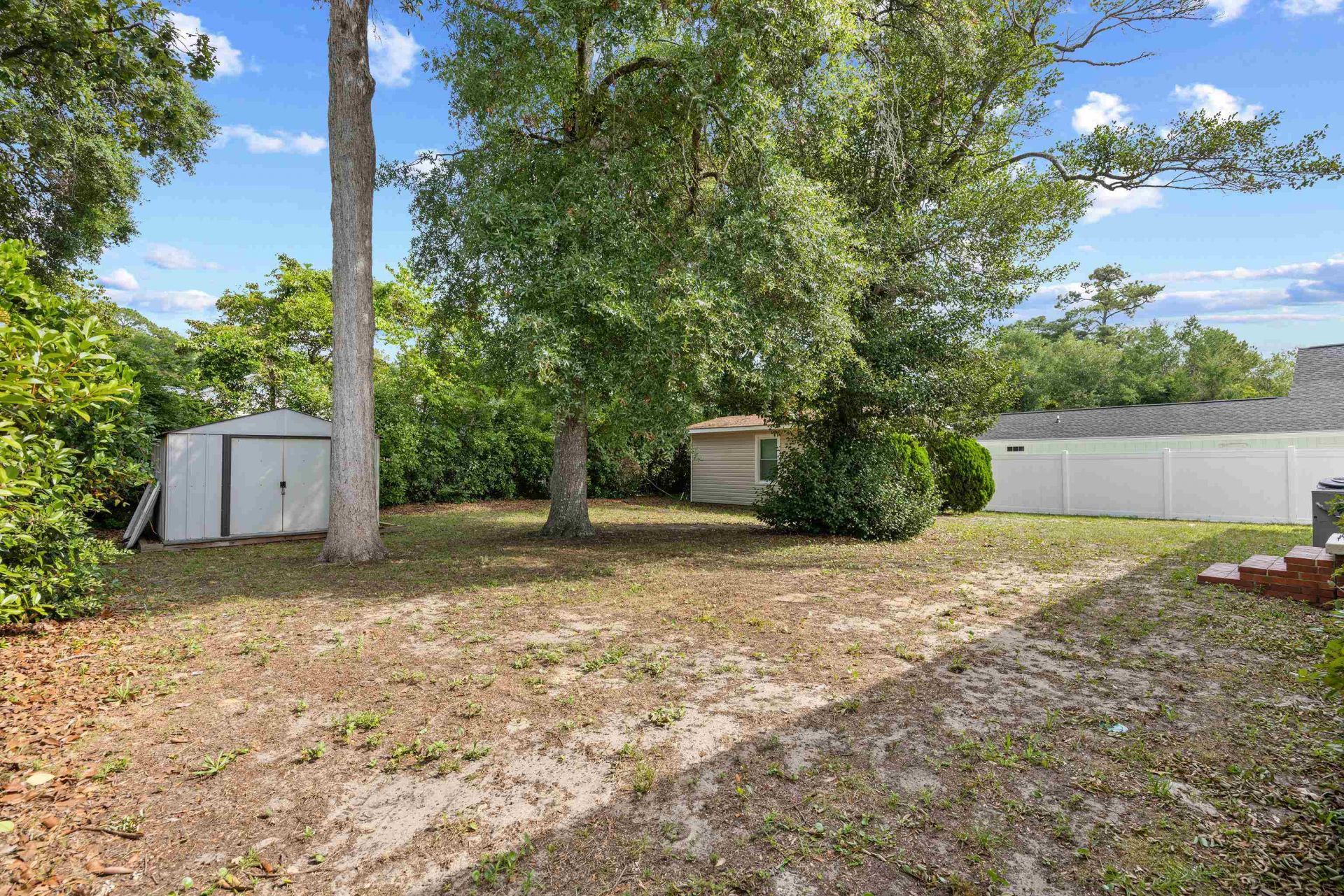 807 Bellamy Dr.  Photo 25