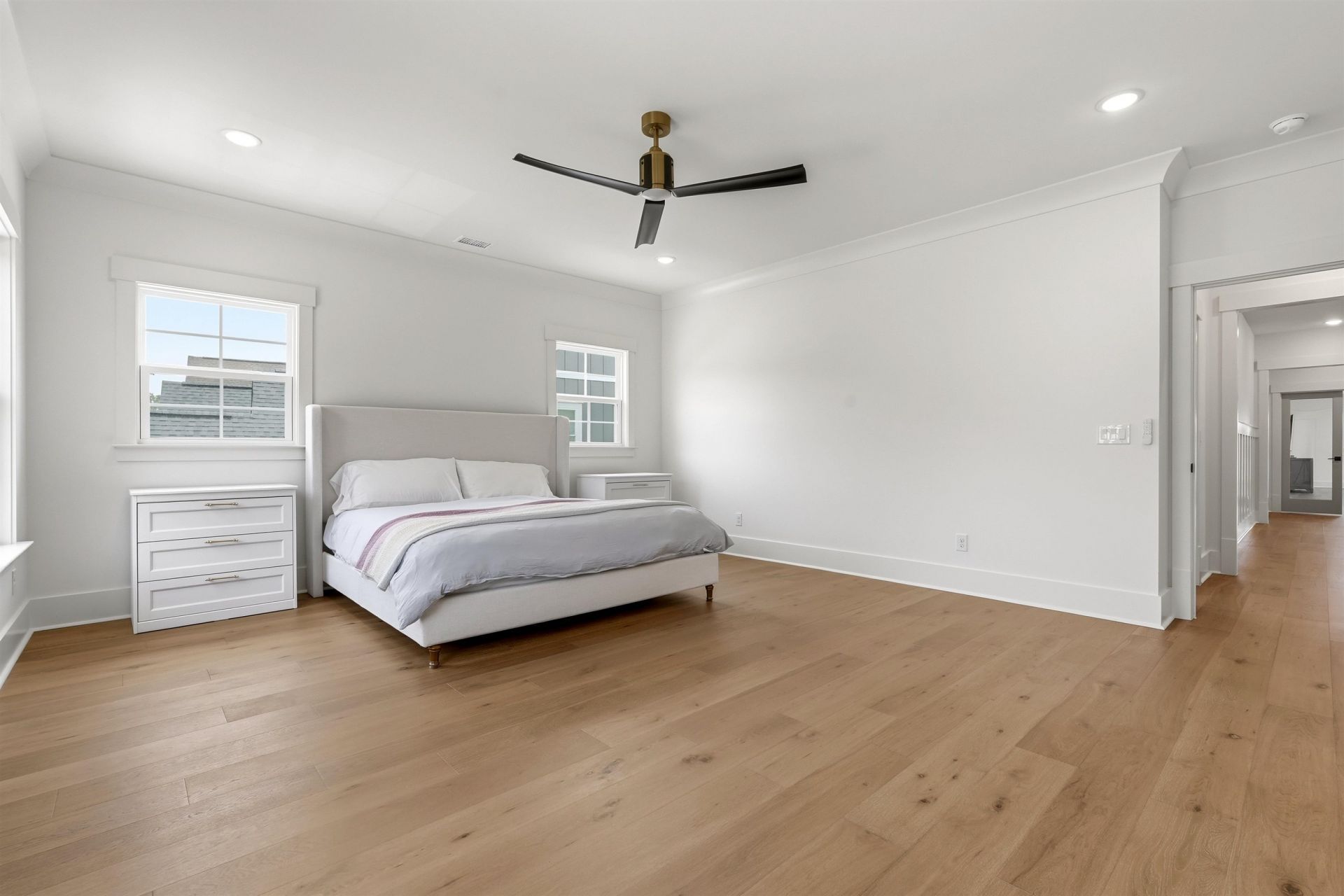 896 Waterbridge Blvd. Photo 33