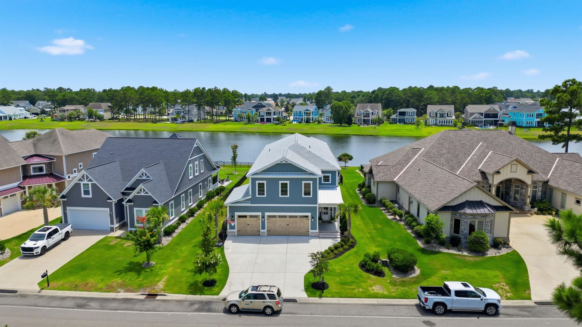896 Waterbridge Blvd. Photo 4