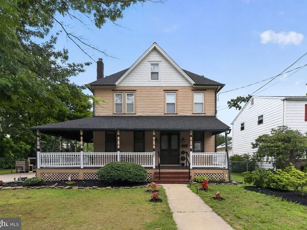 524 BEECH AVENUE, LAUREL SPRINGS, NJ 08021