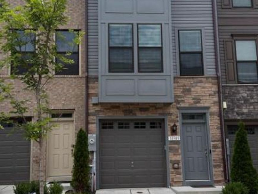 10305 Vista Sola Way, Lanham, MD 20706 Main Photo