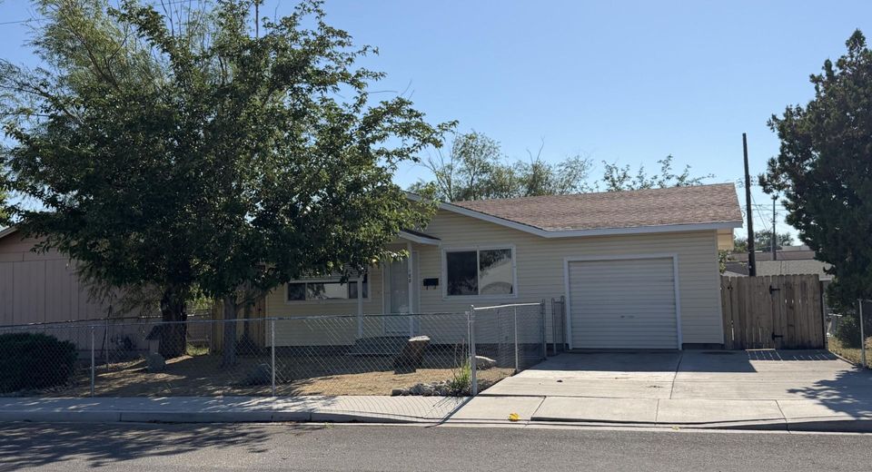 188 N Ada Street, Fallon, NV 89406 Photo