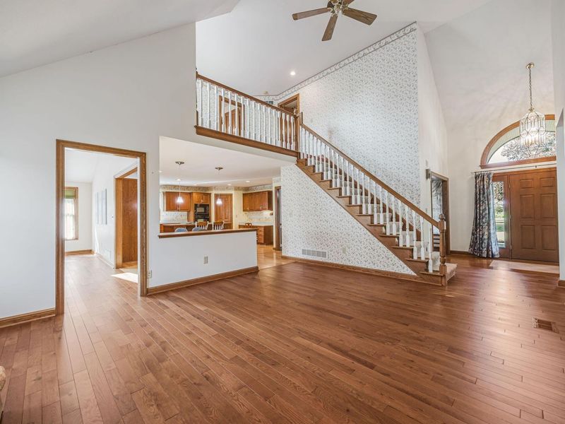 8429 London Groveport Road, Grove City, OH 43123 Photo 13