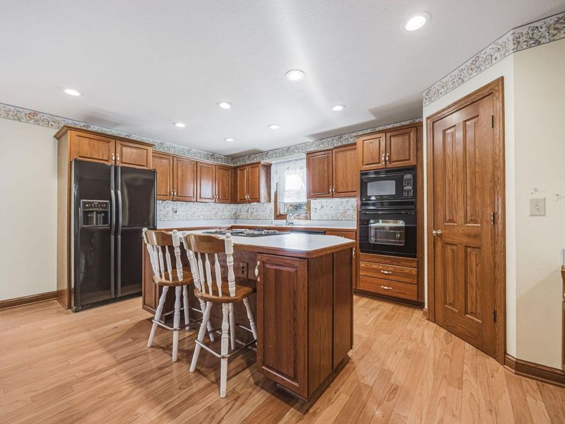 8429 London Groveport Road, Grove City, OH 43123 Photo 16