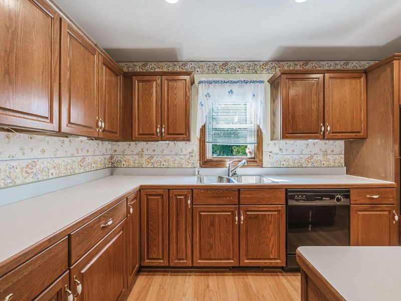 8429 London Groveport Road, Grove City, OH 43123 Photo 22